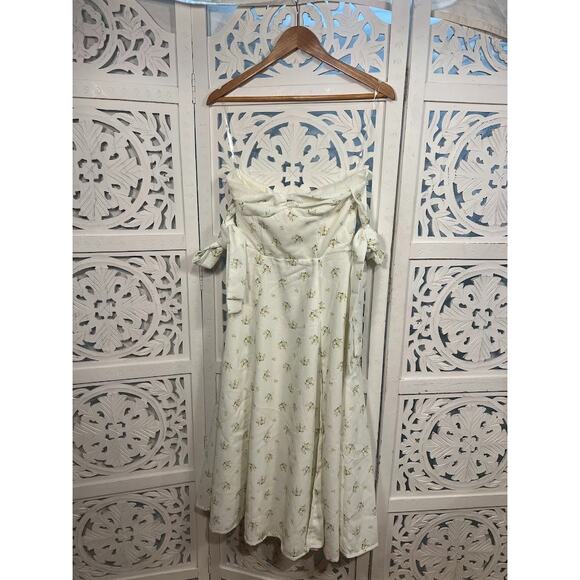 House of CB Alicia White Floral Midi Sundress Size S Small - Picture 5 of 10